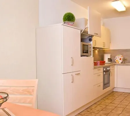 Haus Alexandra Inkl Meinecard Апартаменты *